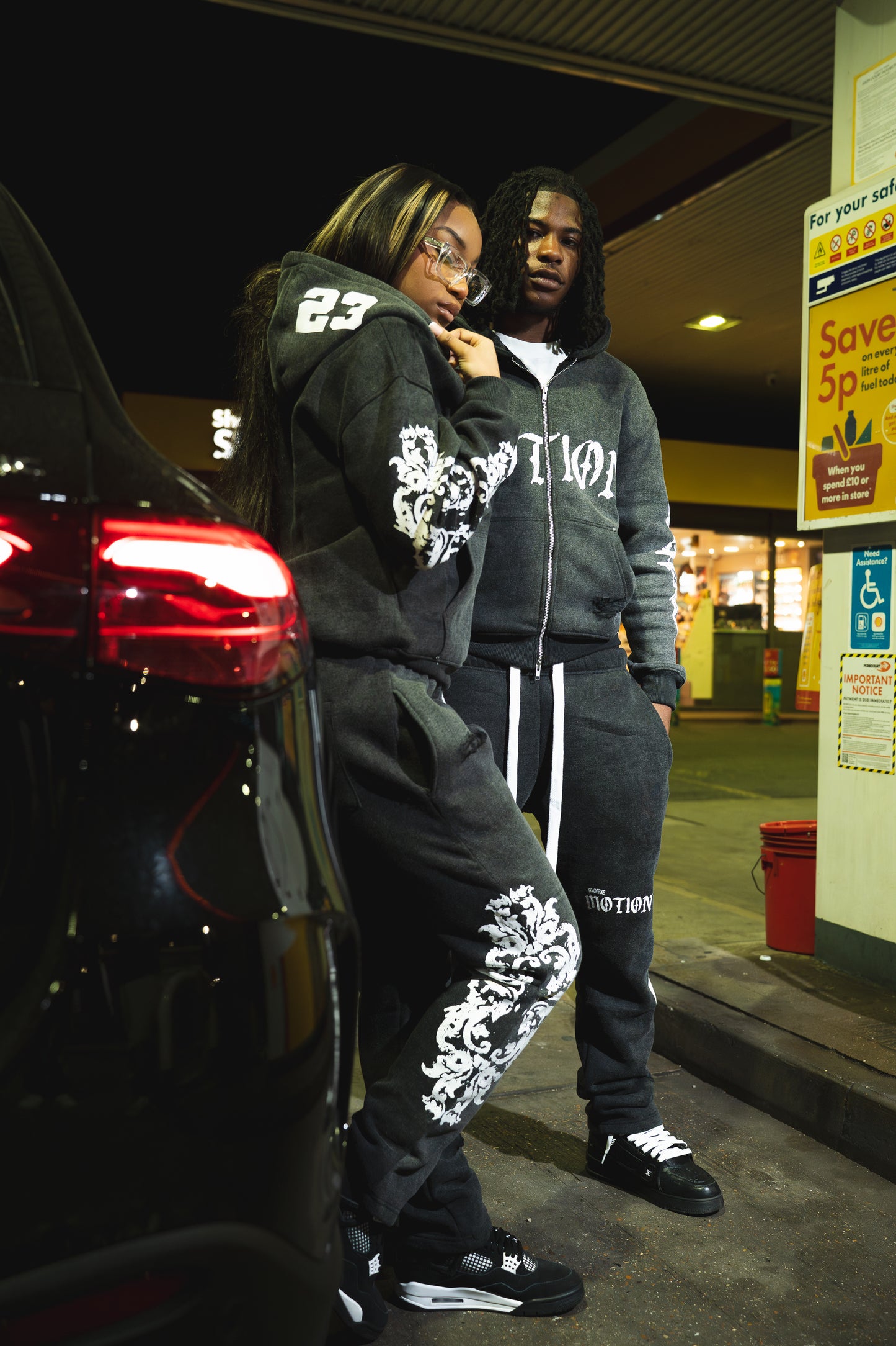 ENCORE STRAIGHT LEGGED PANTS